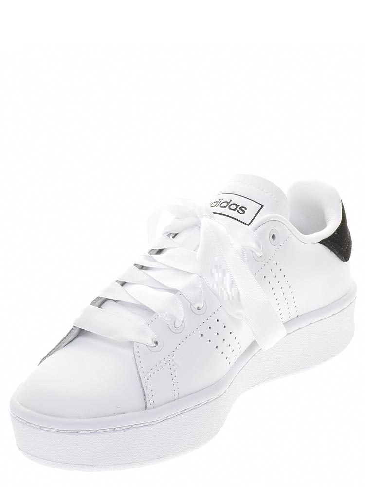 adidas advantage bold